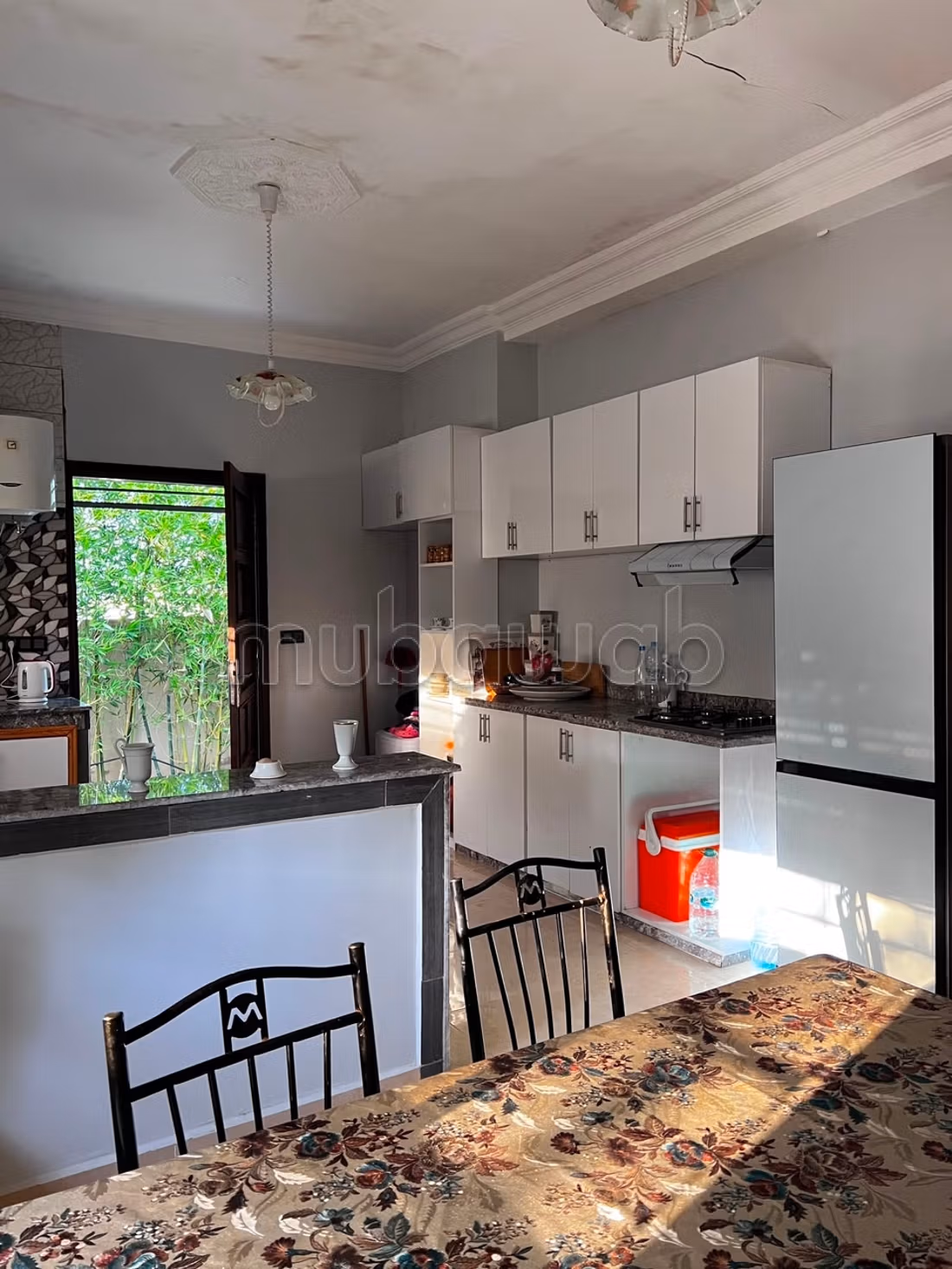 Fattoria Arredata con Piscina a Ain Johra - 3.617 m²