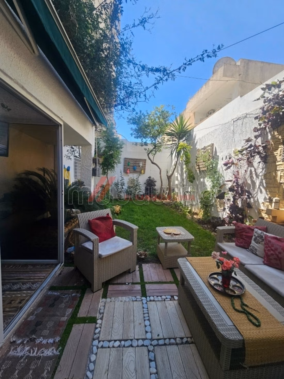 In vendita villa con 2 piani a Khzama Ouest