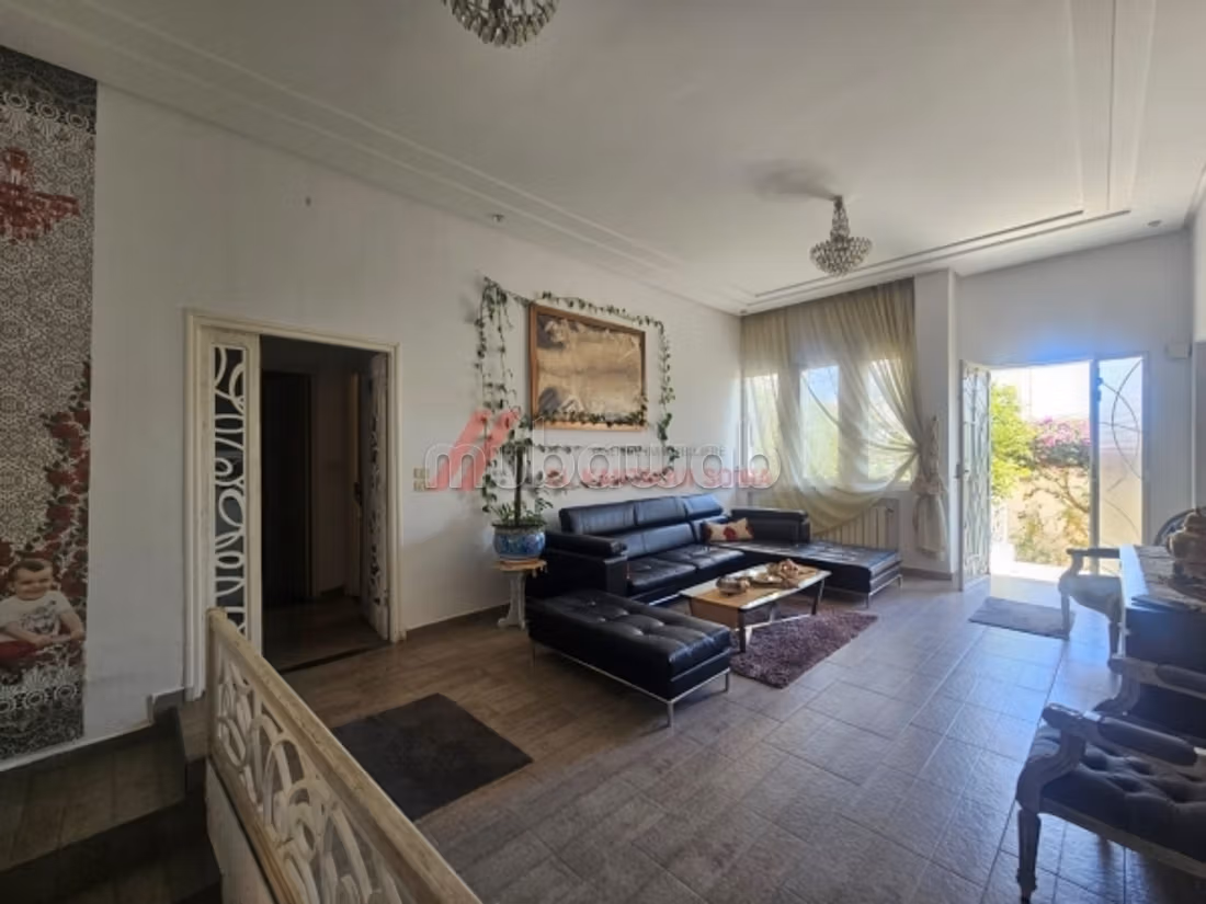 In vendita villa con 2 piani a Khzama Ouest