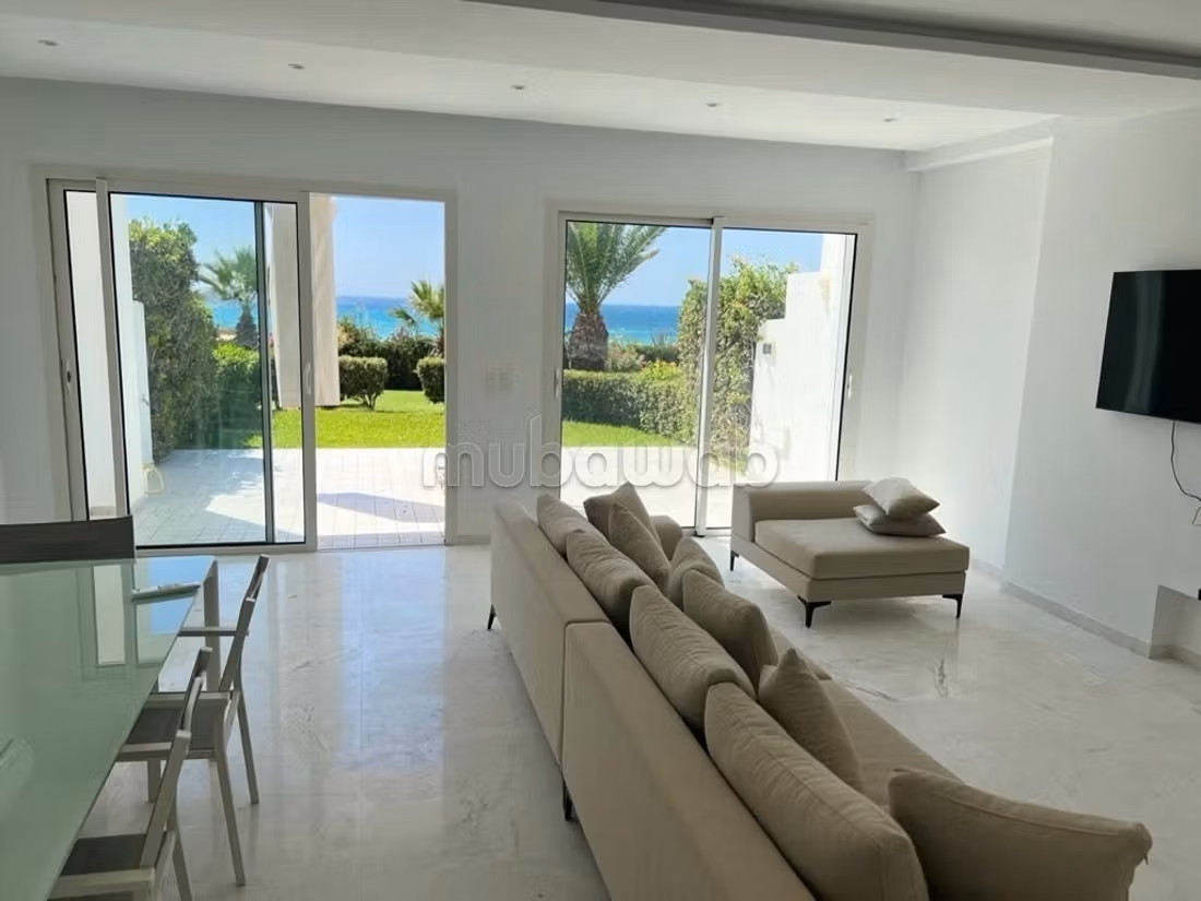 Duplex pied dans L'eau