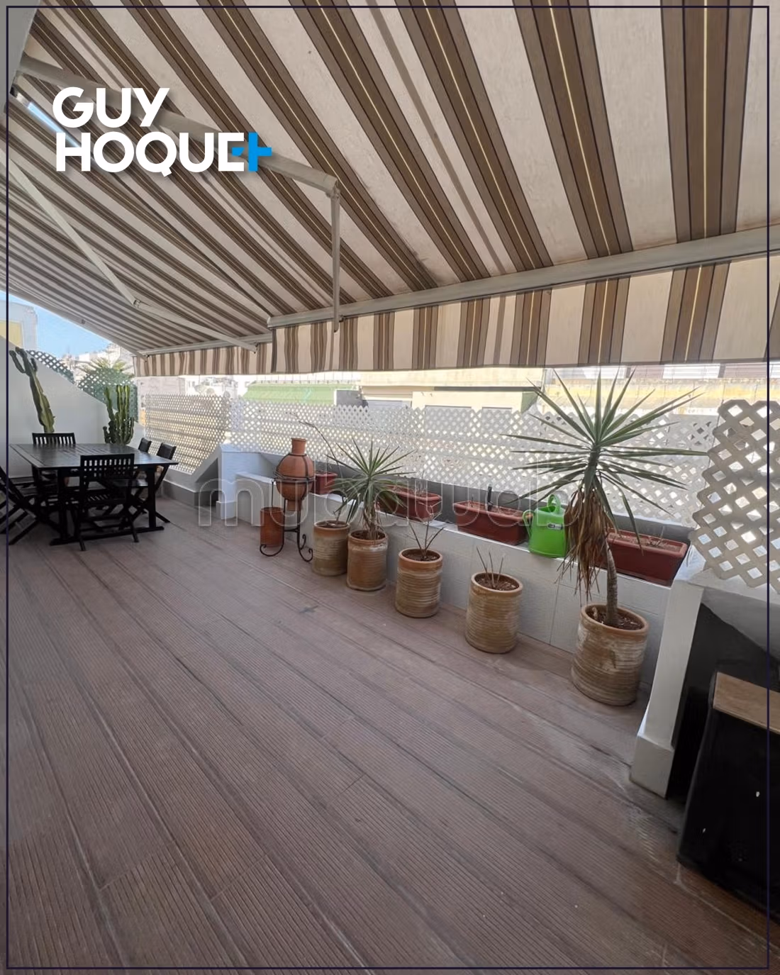 Appartement meublé 3 chambres 
Racine — 2