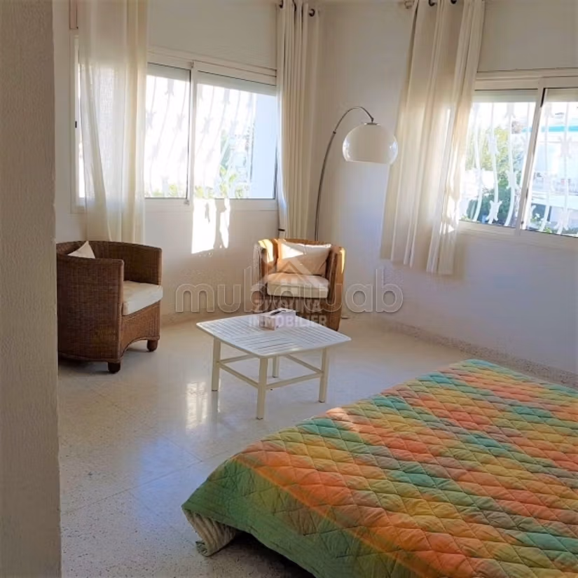 In affitto una villa con studio indipendente a Cartagine