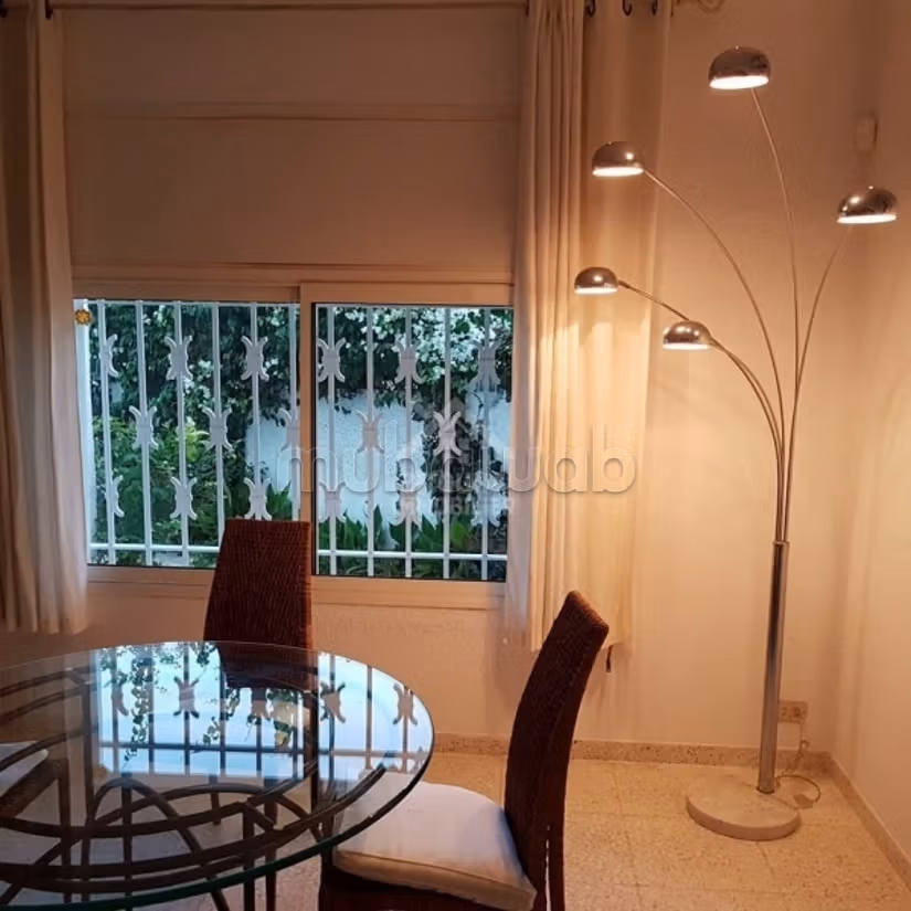 In affitto una villa con studio indipendente a Cartagine