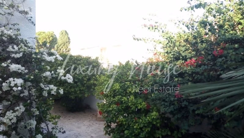 Une belle villa S3 Meublés avec jardin à Carthage