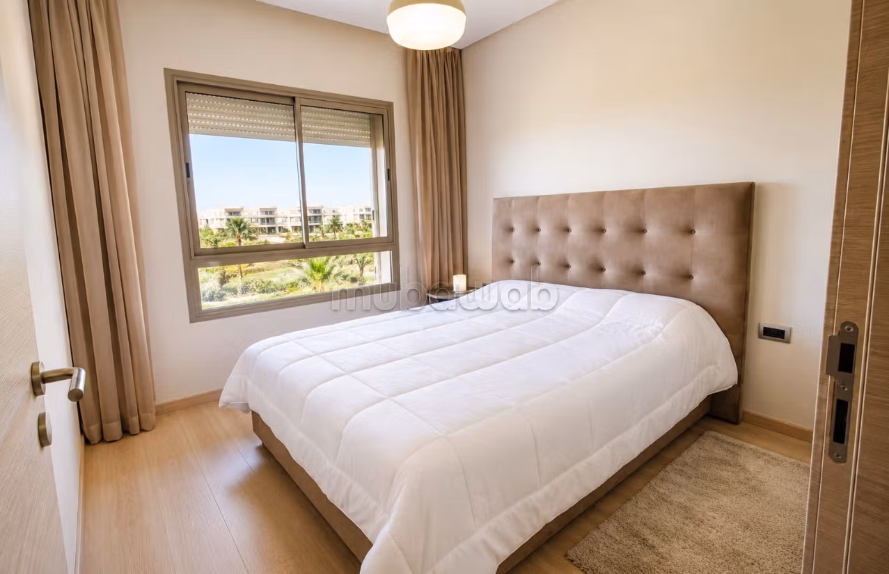Superbe appartement à louer à Guéliz.
Surface de 50 m².
Meublé — 6