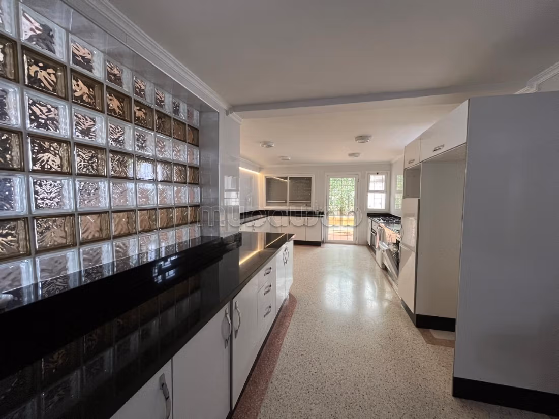 Villa en venta en Jbel Kbir
