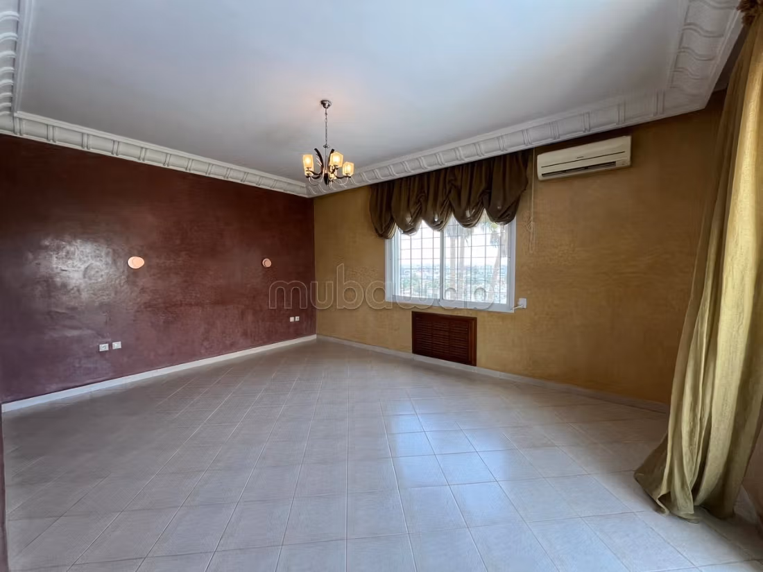 Villa en venta en Jbel Kbir