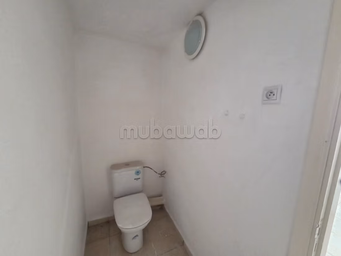 Local comercial a la venta en Sala Al Jadida – 60 m²