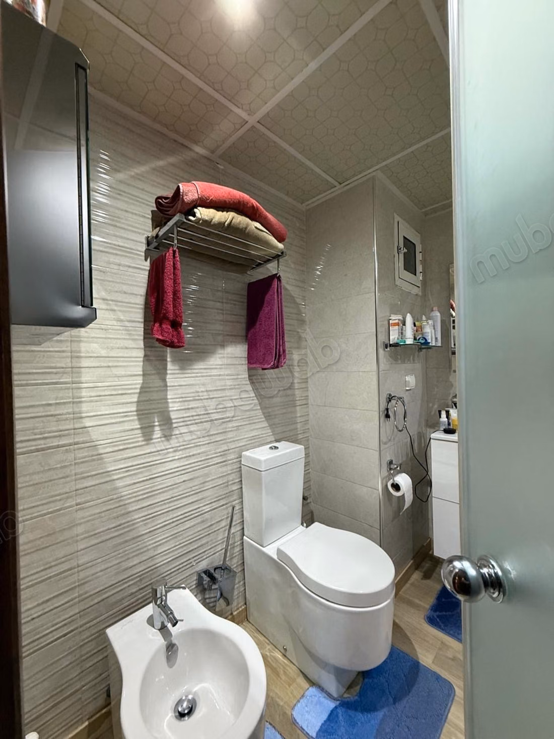 Superbe appartement à louer Agdal.
Superficie 155 m².
Terrasse et ascenseur