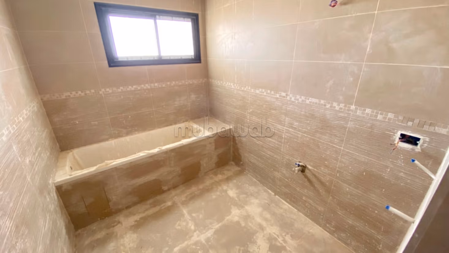 Villa incompiuta in vendita in S4 a Riadh Andalous