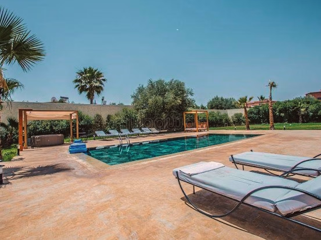 2 villas de luxe a vendre route de fez