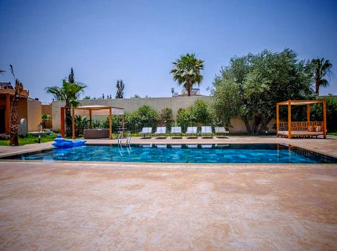 2 villas de luxe a vendre route de fez