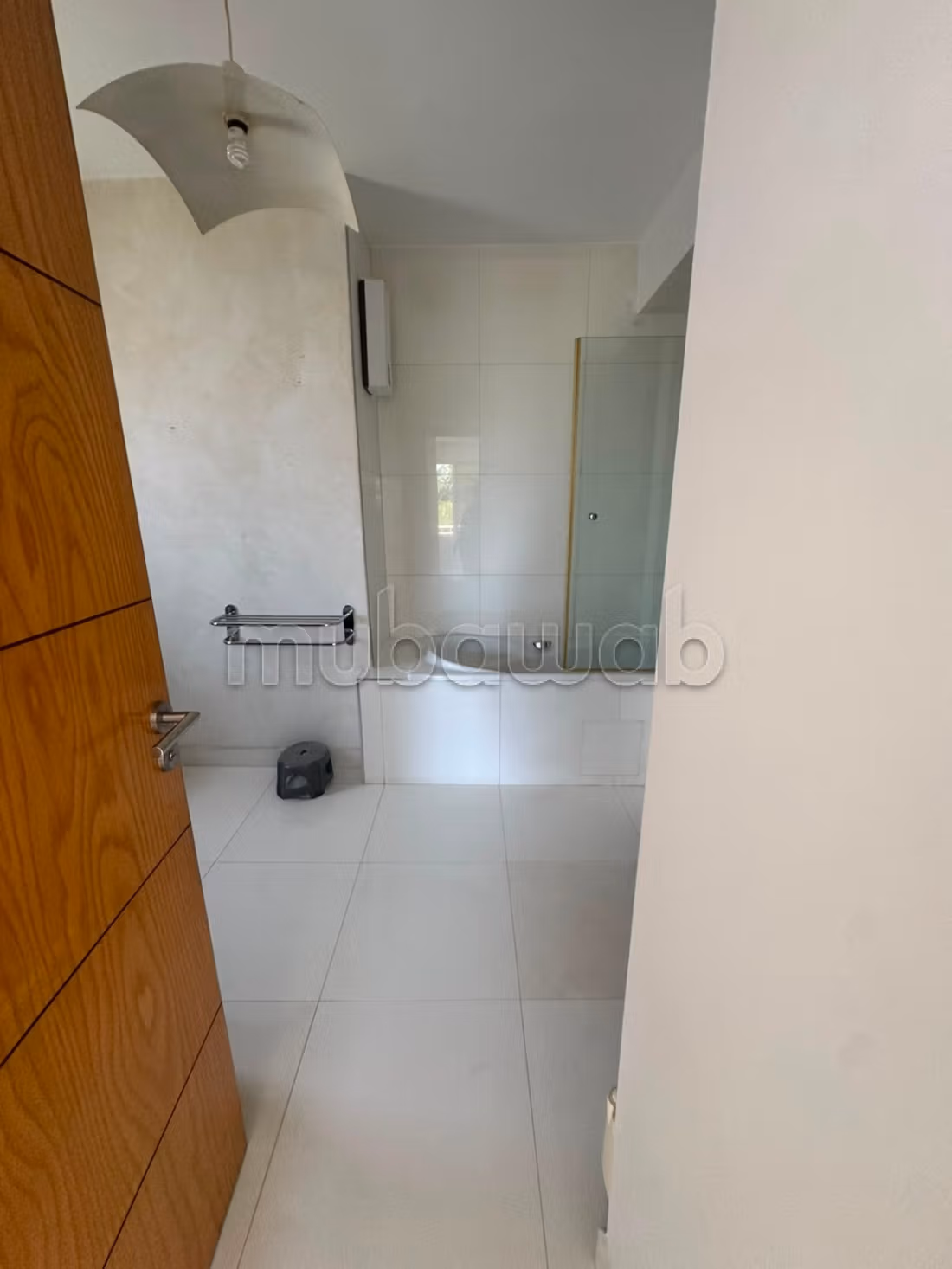 Triplex a la location vide a anfa 28000dh