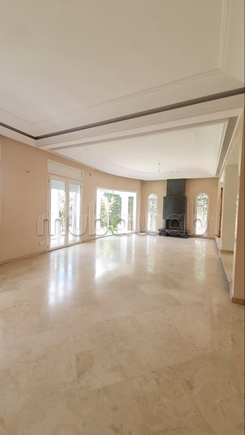 Bellissima villa in affitto a Ain Diab