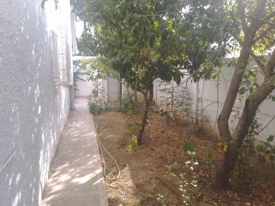 A vendre villa de 420 m² a mutuelleville
