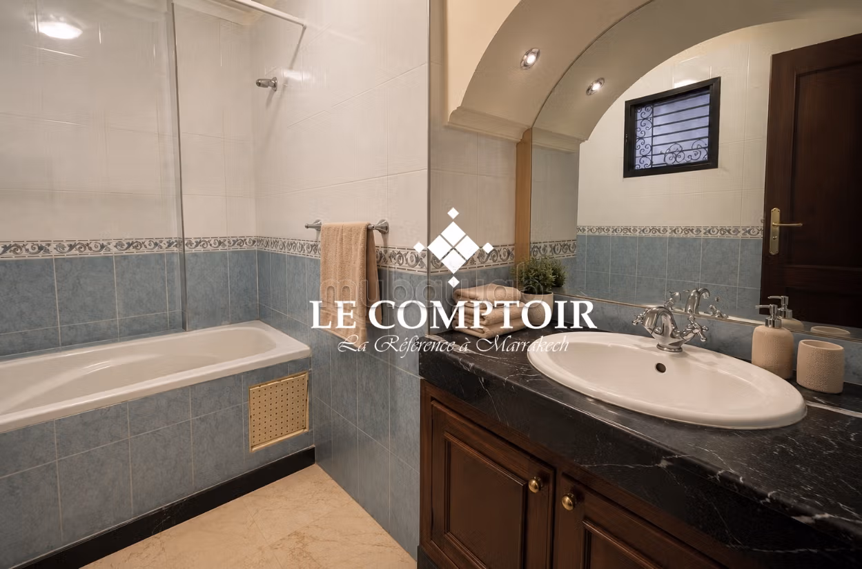 Appartement centre hivernage a louer — 4