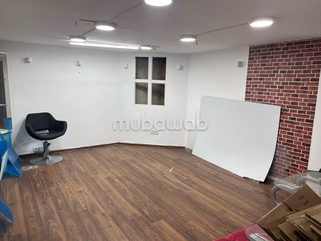 Local comercial premium de 216 m2, cerca del blv AnfA,