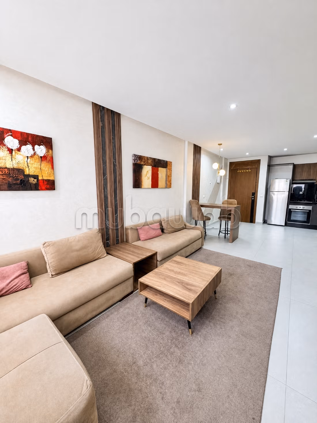 Location d'un appartement à Roches Noires. 
1 chambre. 
Meublé — 2