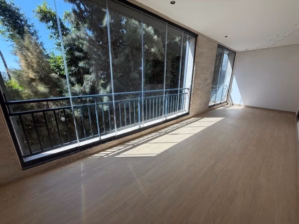 Duplex di 148m² in affitto a Souissi RABAT