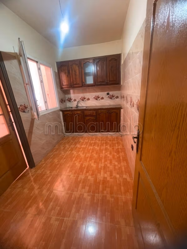 Apartamento en venta en Essaada. 4 habitaciones