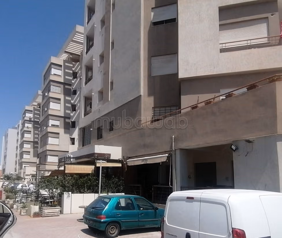 Louer local commercial de 73,5m² – la manouba