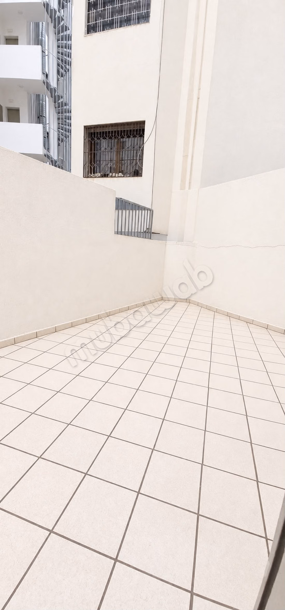 Premium Professioneel Kantoor van 239 m² te koop – Mohammed V Avenue, Tanger