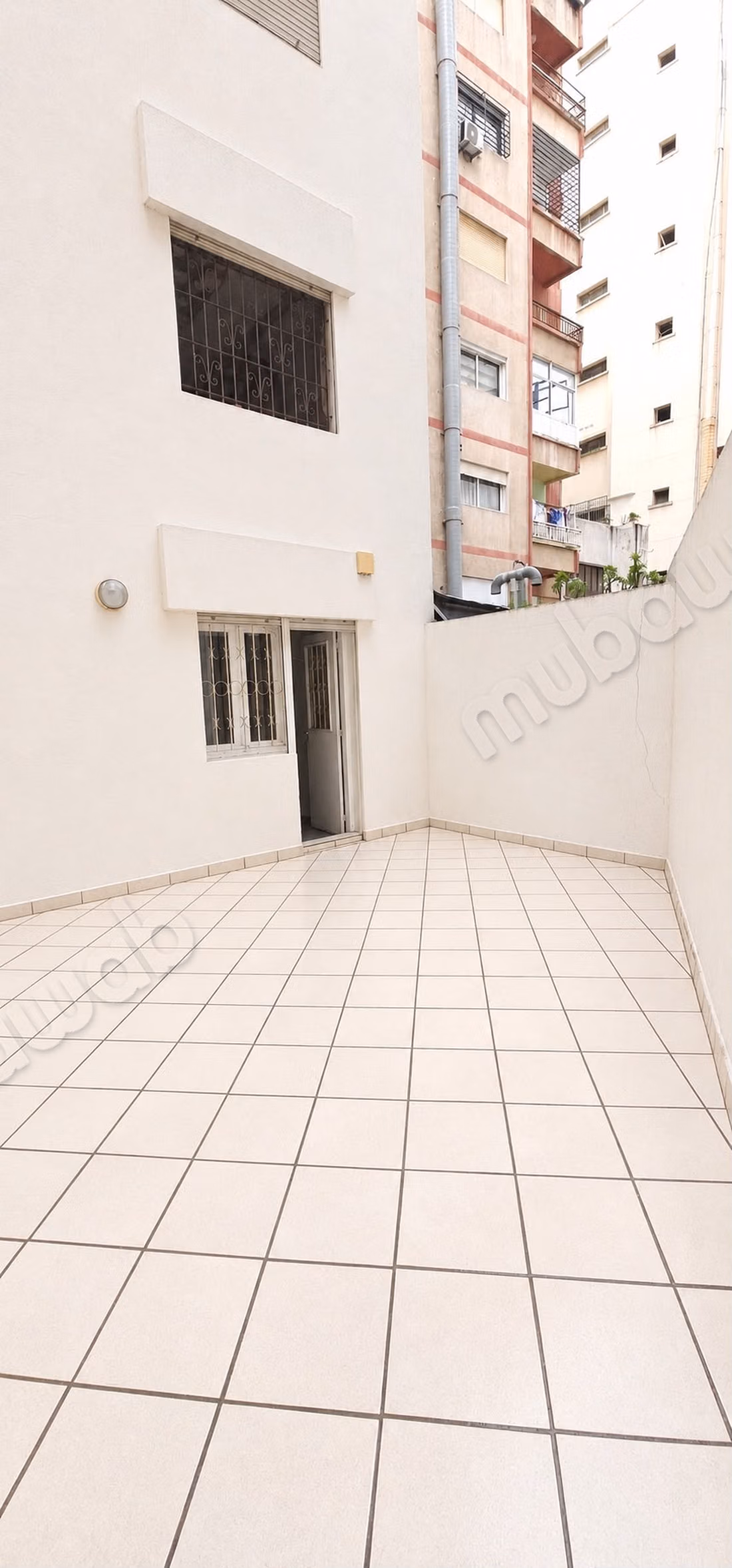Premium Professioneel Kantoor van 239 m² te koop – Mohammed V Avenue, Tanger