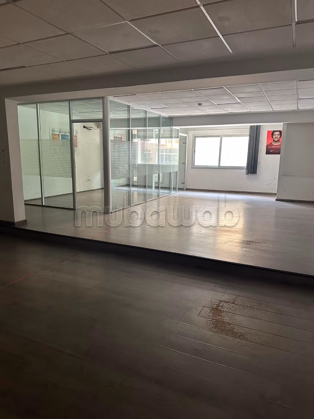 Bureau Professionnel Premium 239 m² à vendre – Avenue Mohammed V, Tanger