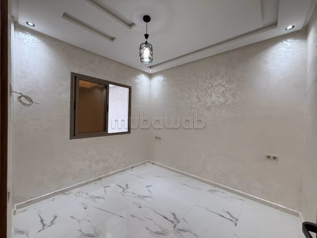 Maison a vendre 100m 
R1