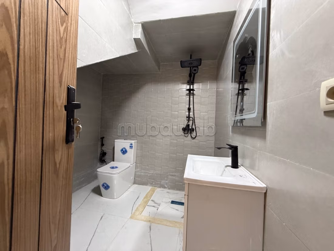 Maison a vendre 100m 
R1