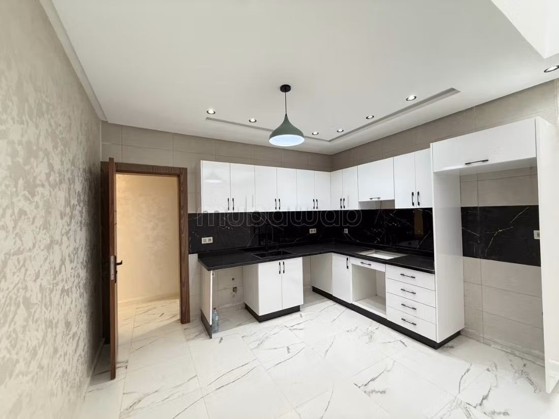 Maison a vendre 100m 
R1