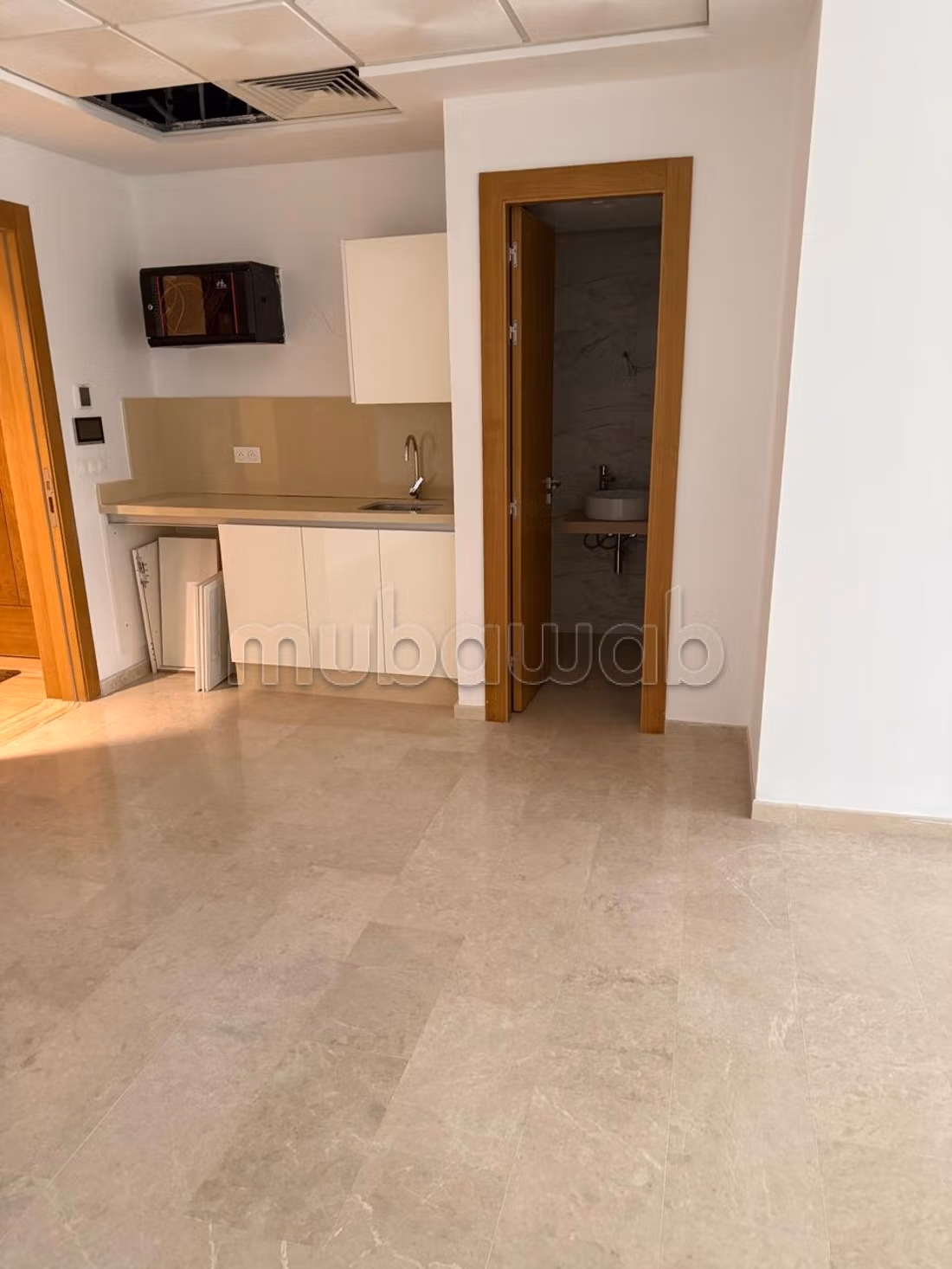 New Office in Tangier city center TGV 80 m² for rent