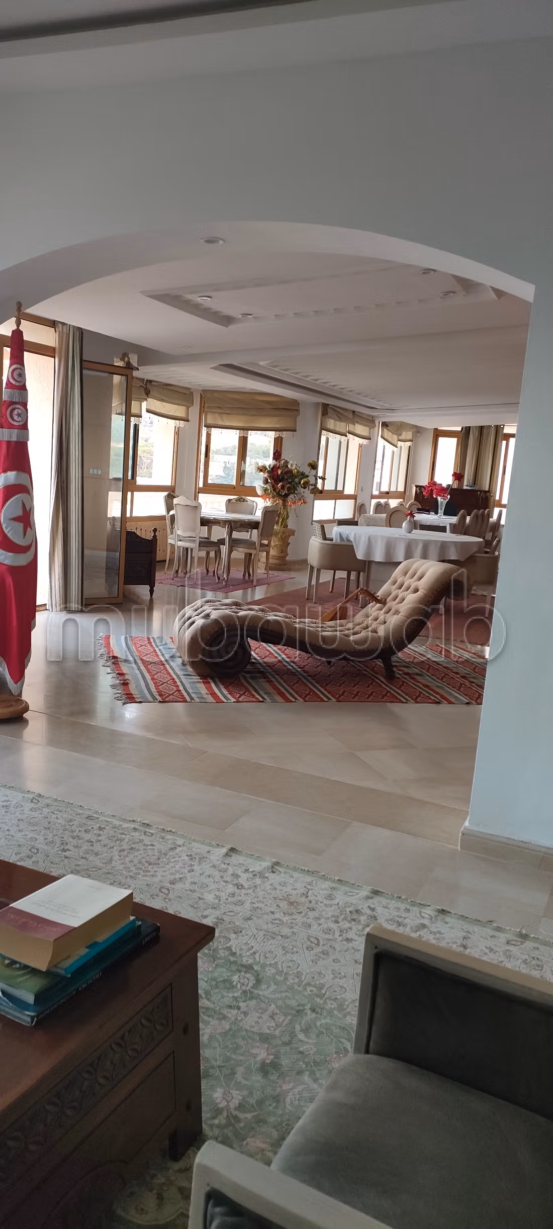 Splendide villa à vendre à La Grotte. 10 chambres. Meublé