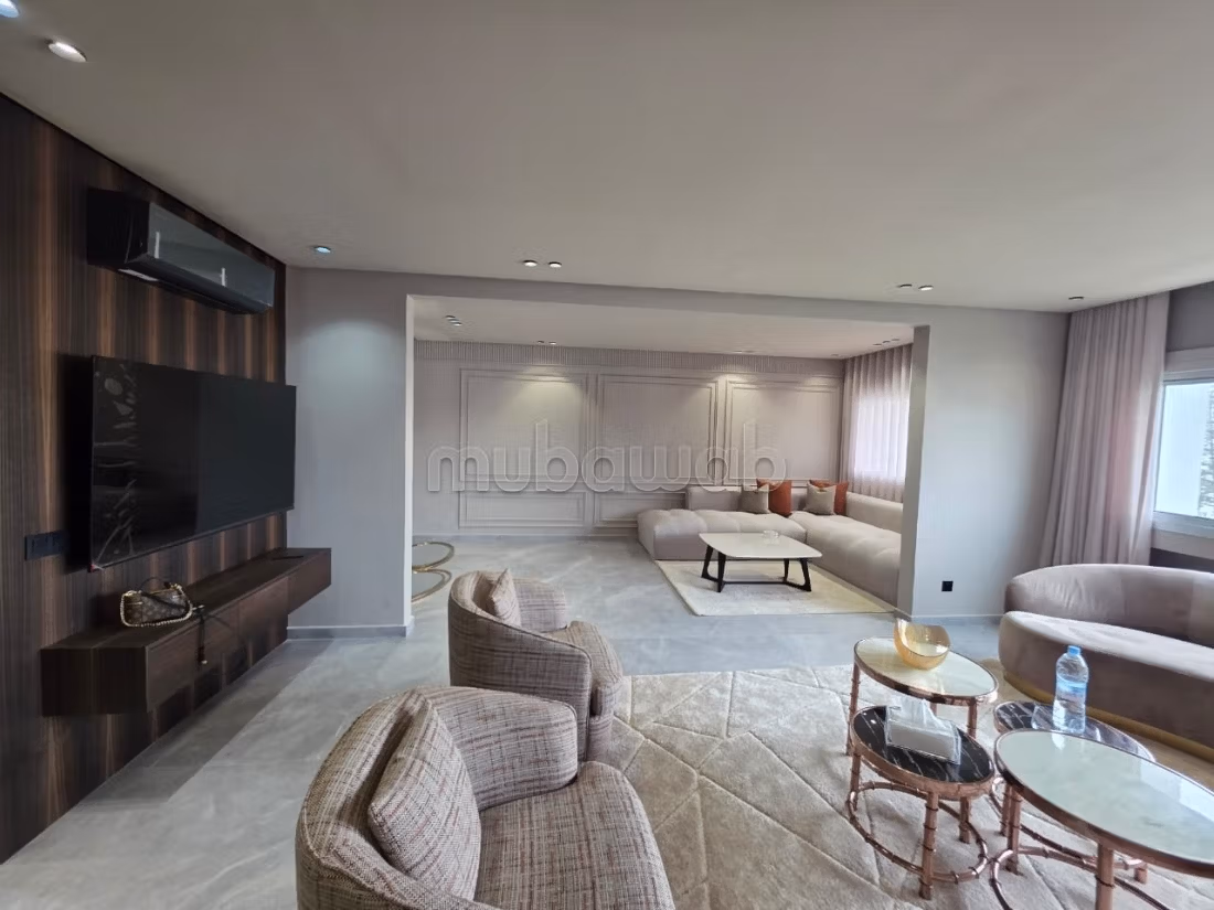 LUXUEUX appart MEUBLÉ à louer Bd Moulay Youssef — 2