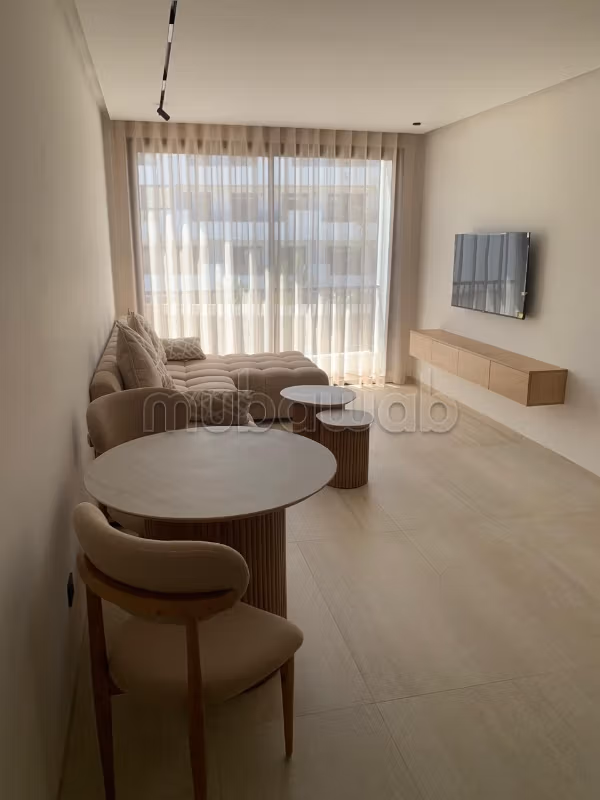 For rent Studio T2 new furnished and equipped Oasis