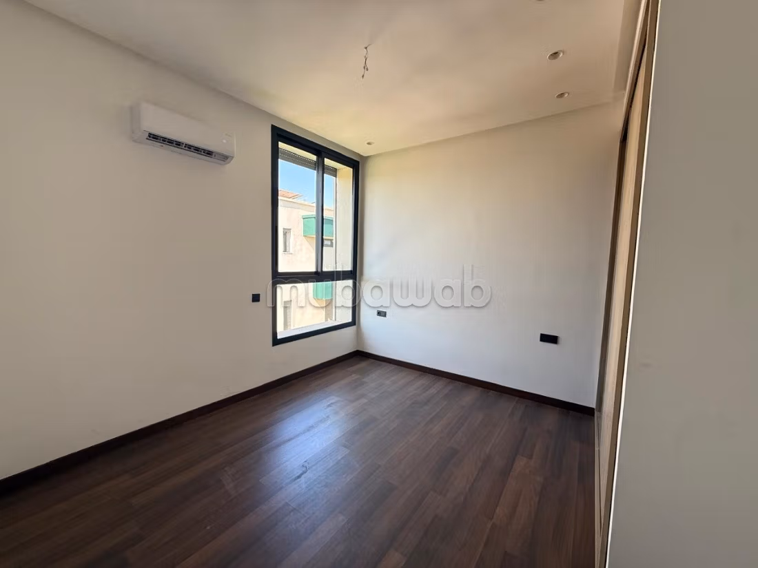 New villa with pool