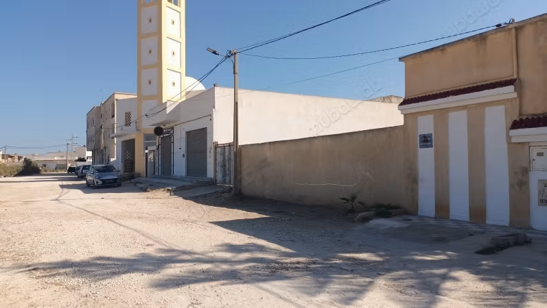 Vente un lot de 252 mètre carré a raoued plage