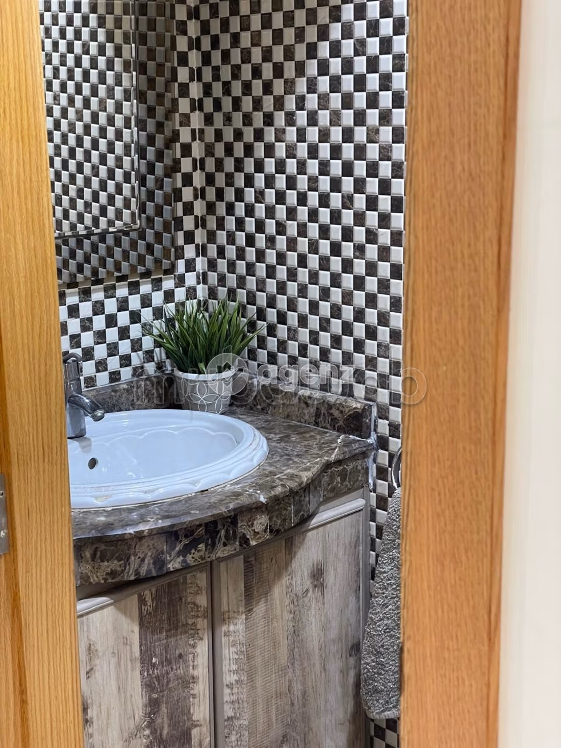 Appartamento in vendita 98 m², 2 camere Oulfa Casablanca