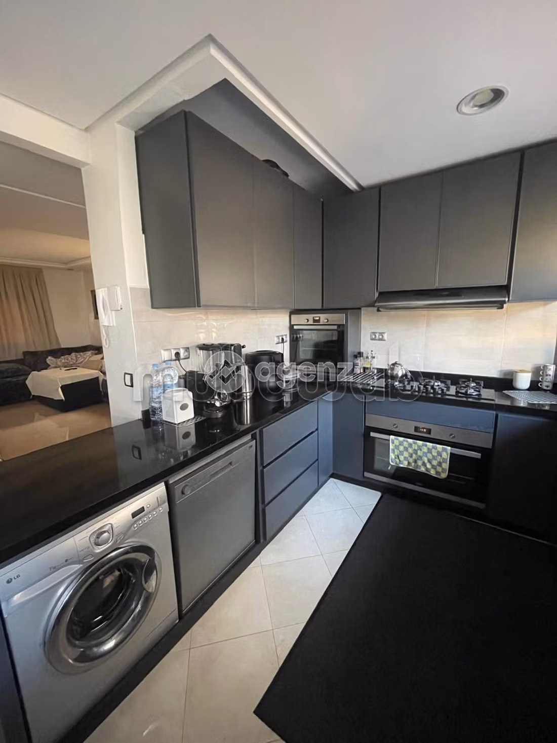 Appartamento in vendita 98 m², 2 camere Oulfa Casablanca