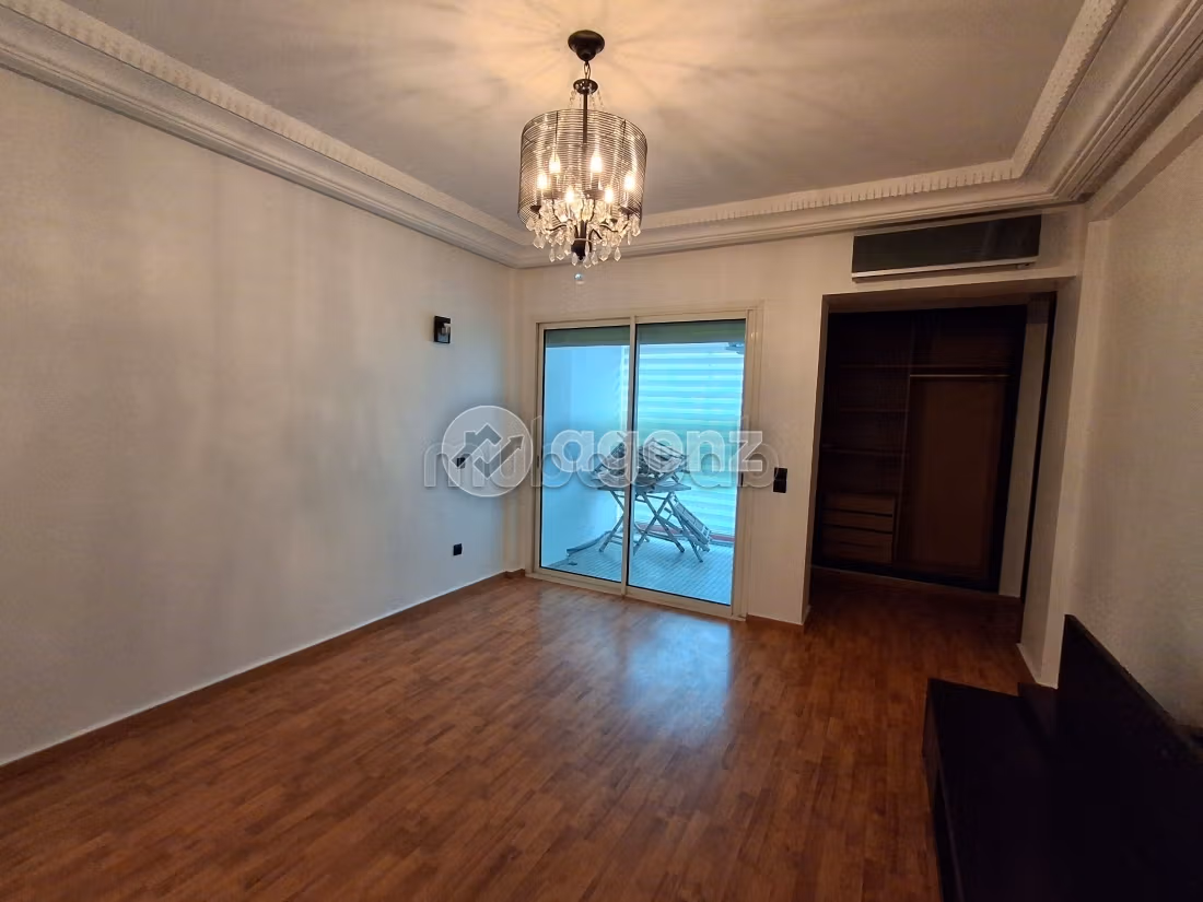 Appartement à vendre 280 m², 3 chambres Racine Casablanca — 2