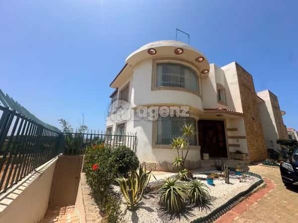 Villa en venta 128 m², 3 habitaciones Achakar Tánger
