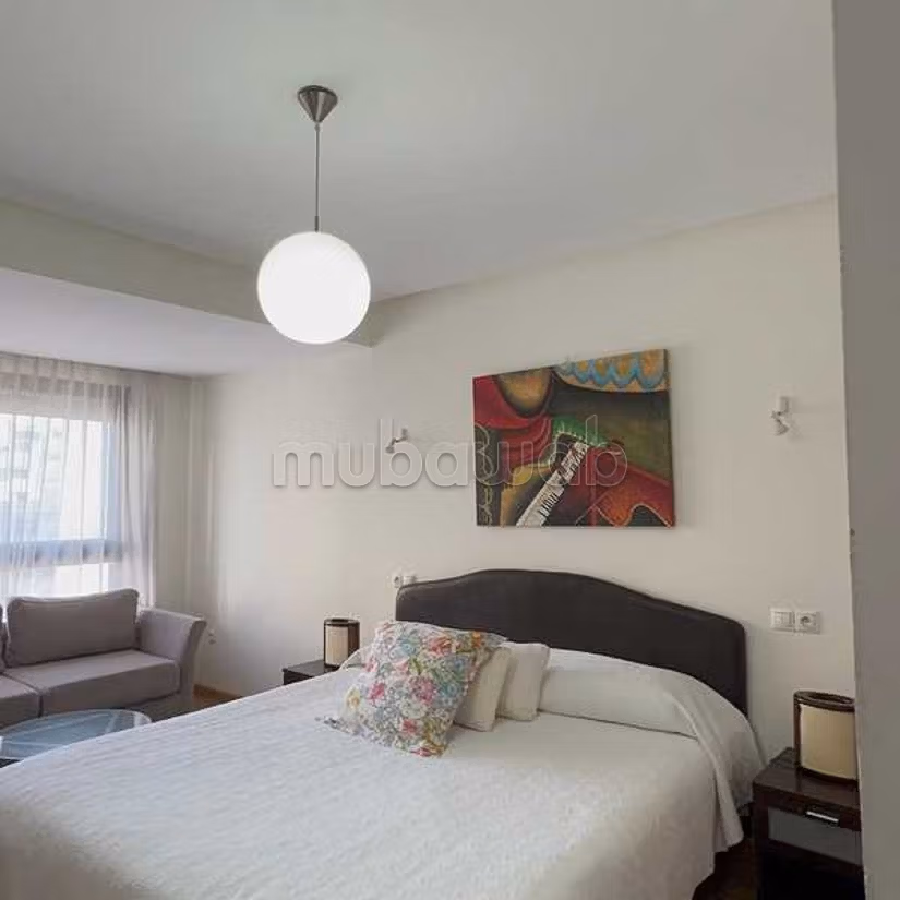 Appartement à Louer de 93.0 m² à Casablanca, Racine