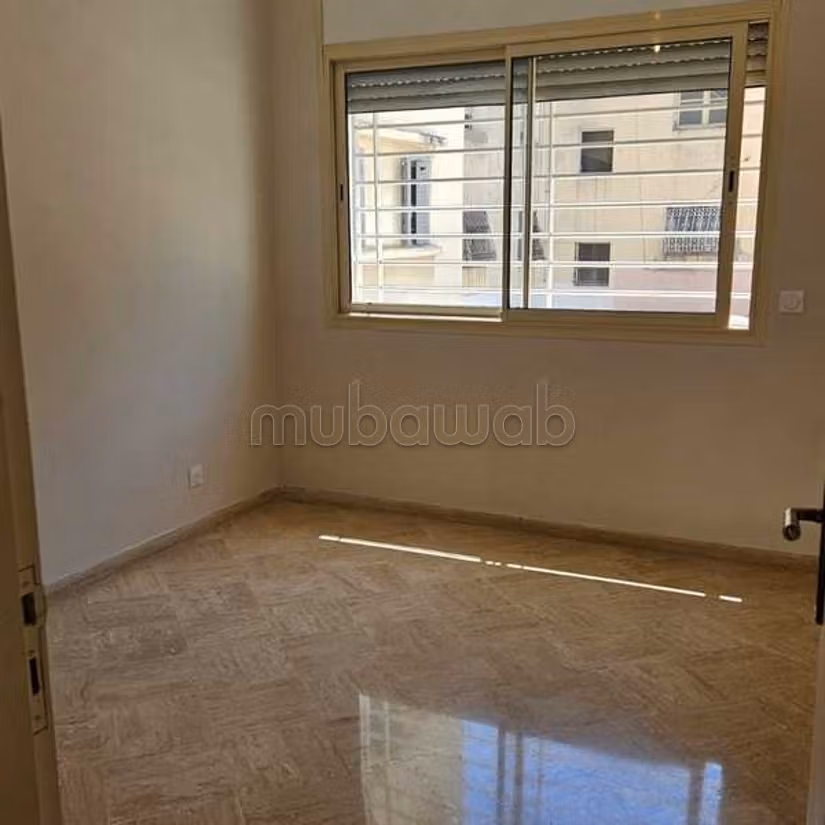 Appartamento in Affitto di 103,0 m² a Casablanca, Burger