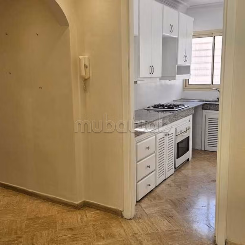 Appartamento in Affitto di 103,0 m² a Casablanca, Burger