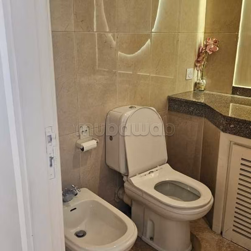 Appartamento in Affitto di 103,0 m² a Casablanca, Burger