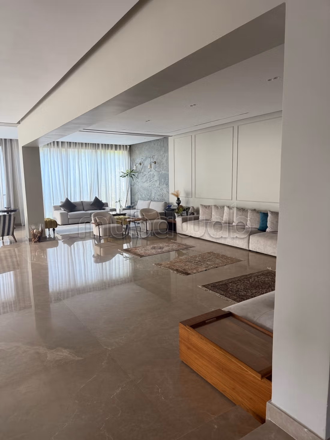 Magnifica villa con piscina di 700m a California