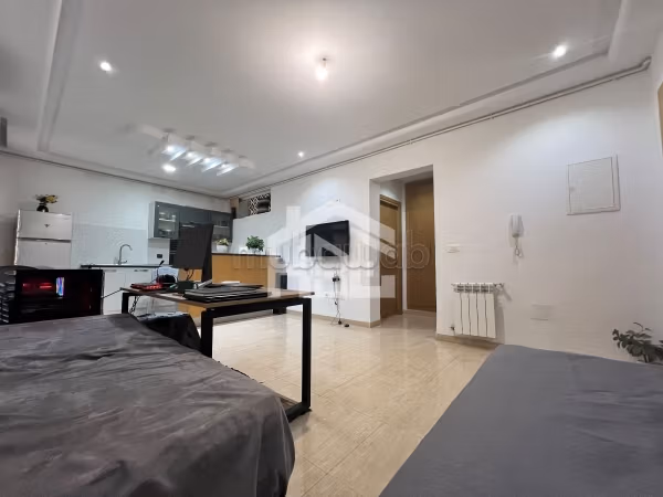 For sale S1 of 80 m² in Ennasr 1