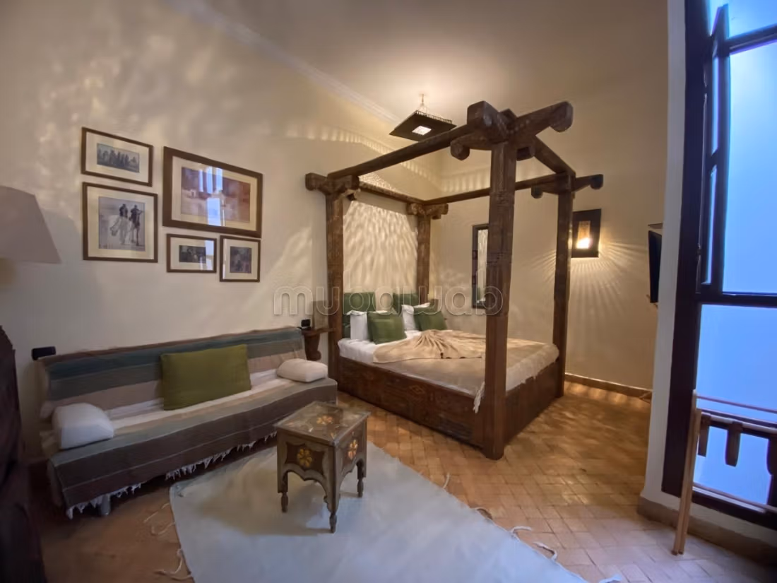 Vente riad maison d’hote titree a quartier azbezte
