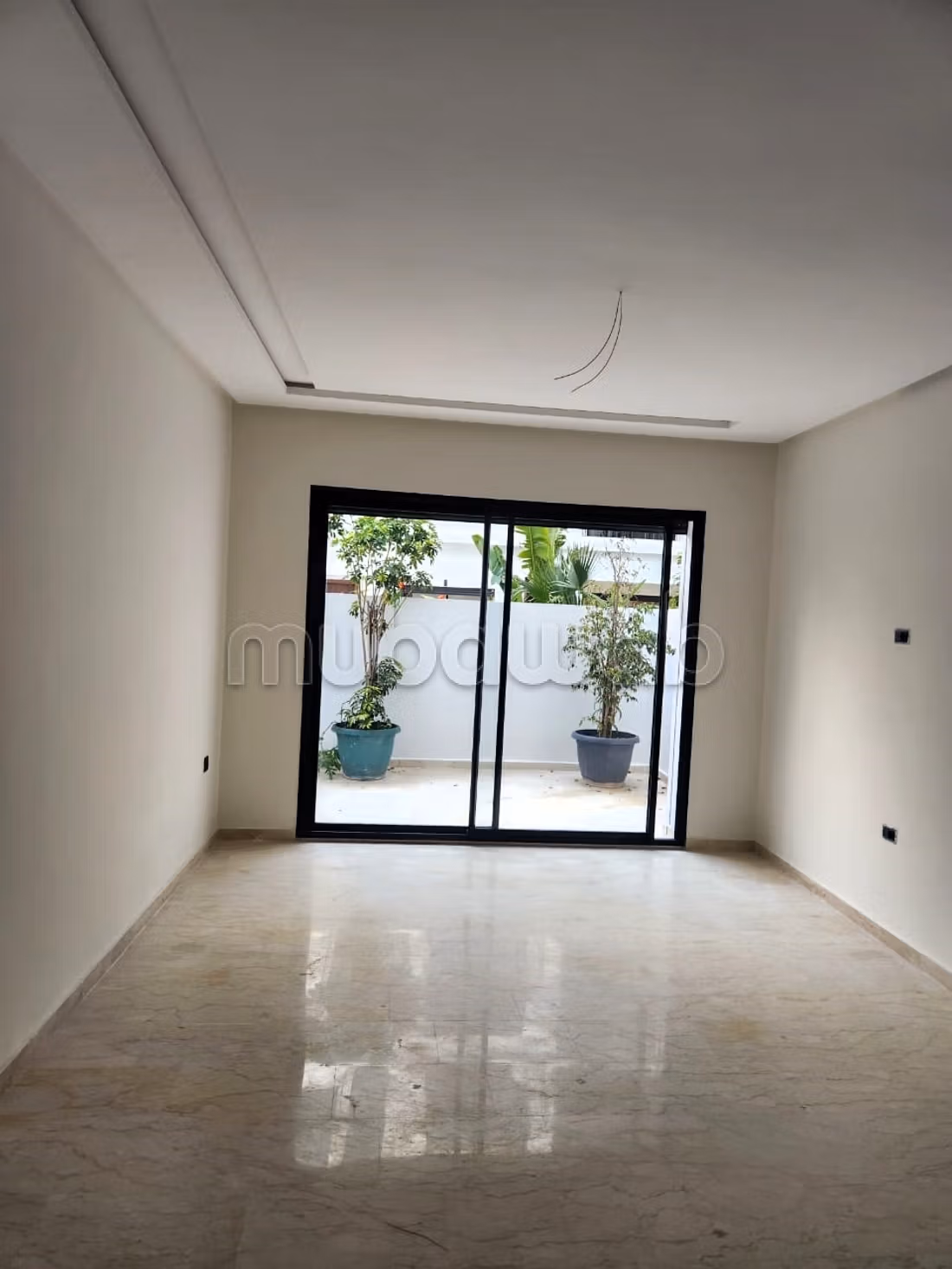 Studio Haute Gamme 50m2 à Bourgogne ouest Terrass — 3