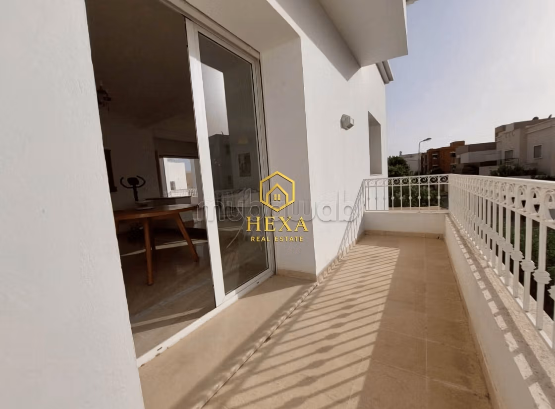 Villa S4 con giardino ai Jardins De L'Aouina